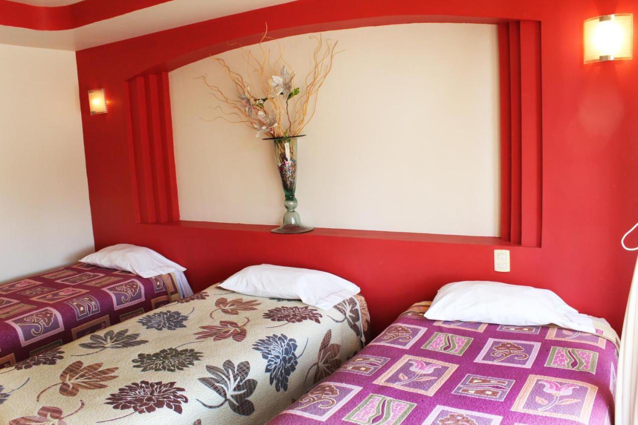 Hotel Real De Cortes Los Reyes  Екстериор снимка