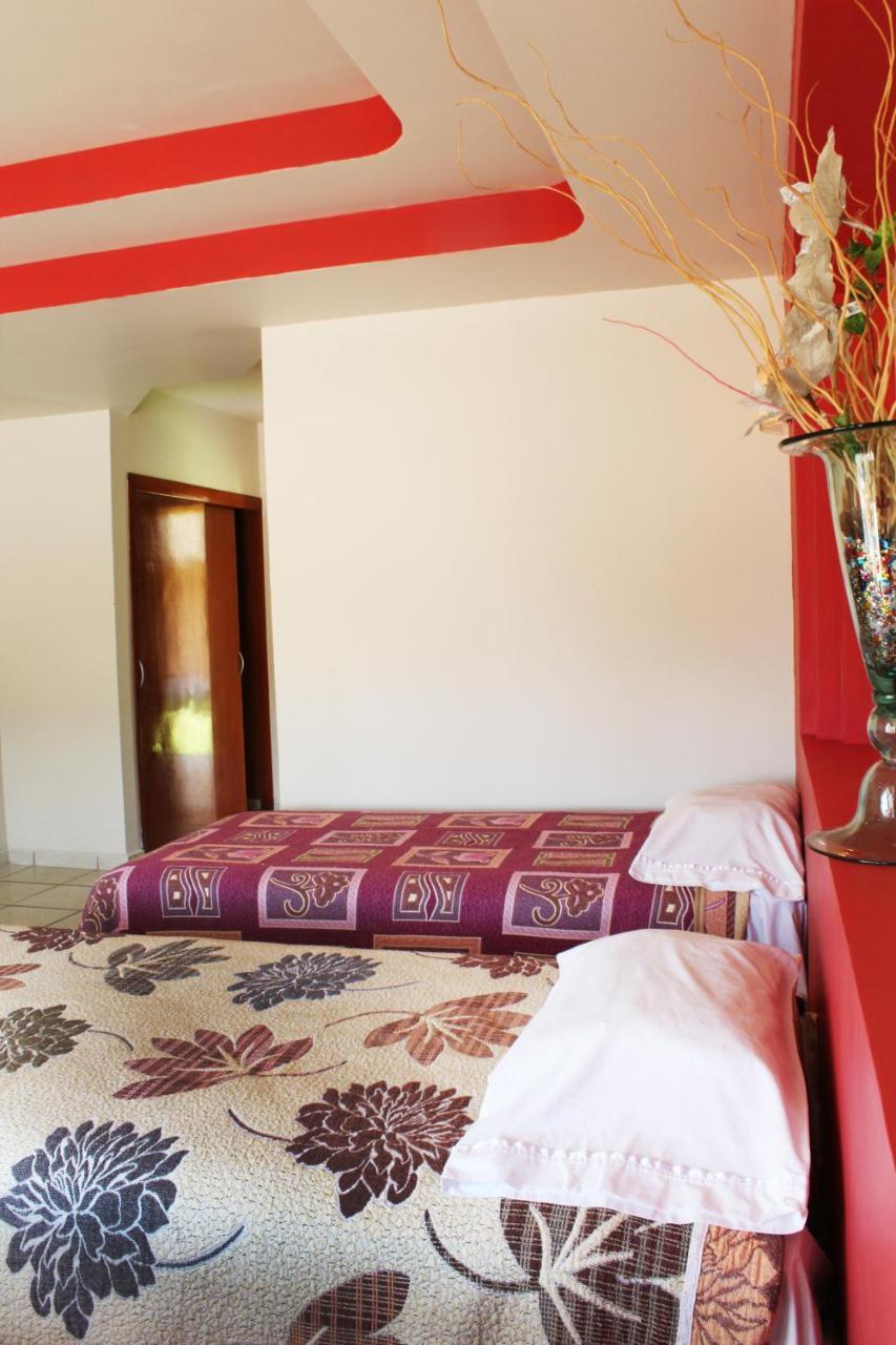 Hotel Real De Cortes Los Reyes  Екстериор снимка