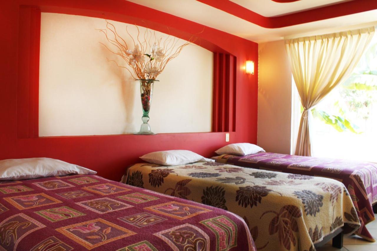 Hotel Real De Cortes Los Reyes  Екстериор снимка